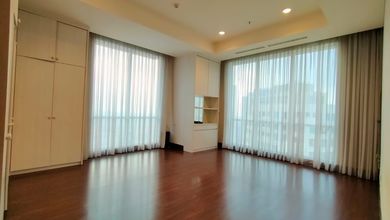 Dijual Segera Apartemen 4BR Unfurnished